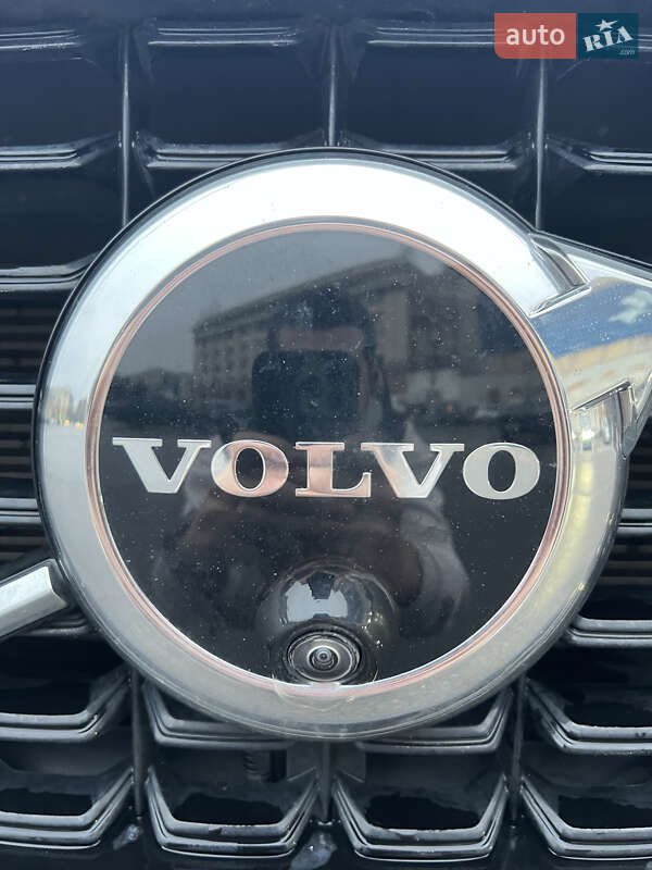 Позашляховик / Кросовер Volvo XC60 2024 в Харкові