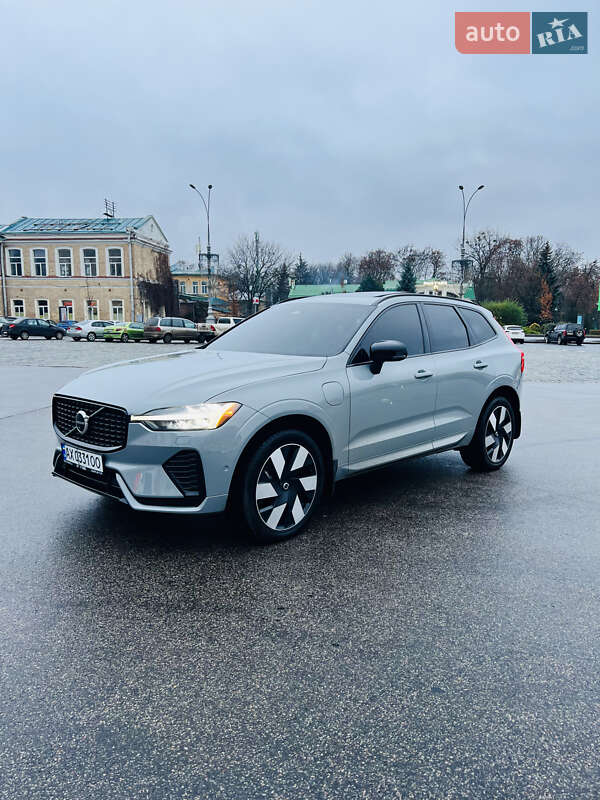 Позашляховик / Кросовер Volvo XC60 2024 в Харкові