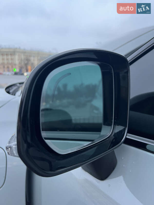 Позашляховик / Кросовер Volvo XC60 2024 в Харкові