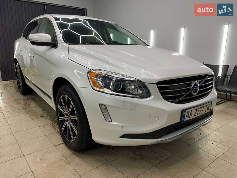 Volvo XC60 2015