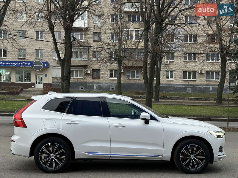 Внедорожник / Кроссовер Volvo XC60 2018 в Днепре фото 63 Внедорожник / Кроссовер Volvo XC60 2018 в Днепре