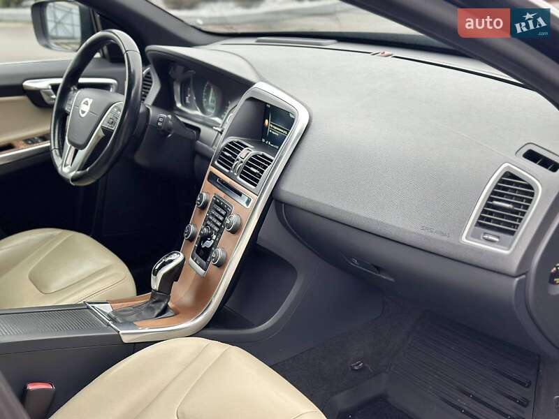 Позашляховик / Кросовер Volvo XC60 2014 в Полтаві