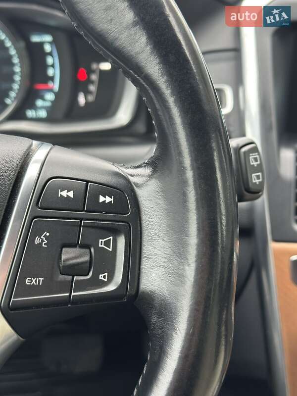 Позашляховик / Кросовер Volvo XC60 2014 в Полтаві