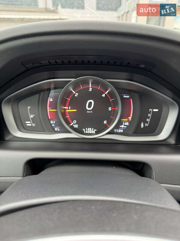 Внедорожник / Кроссовер Volvo XC60 2015 в Киеве