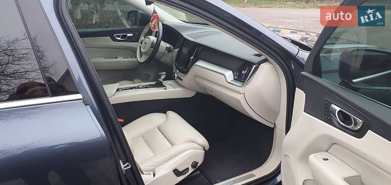 Позашляховик / Кросовер Volvo XC60 2018 в Карлівці