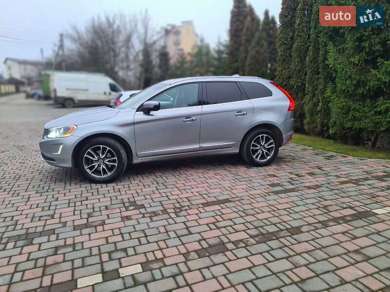 Внедорожник / Кроссовер Volvo XC60 2011 в Ивано-Франковске