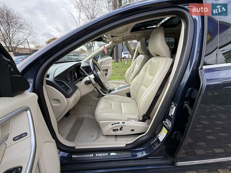 Внедорожник / Кроссовер Volvo XC60 2014 в Одессе