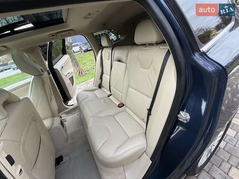 Внедорожник / Кроссовер Volvo XC60 2014 в Одессе