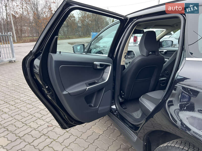 Позашляховик / Кросовер Volvo XC60 2011 в Нововолинську