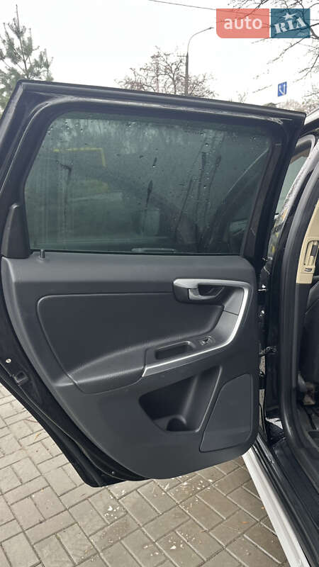 Позашляховик / Кросовер Volvo XC60 2011 в Хмельницькому