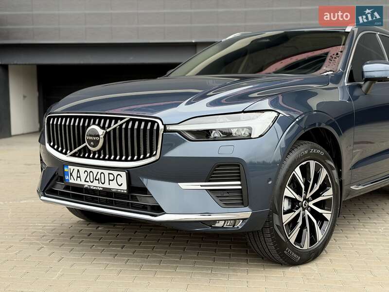 Внедорожник / Кроссовер Volvo XC60 2023 в Киеве