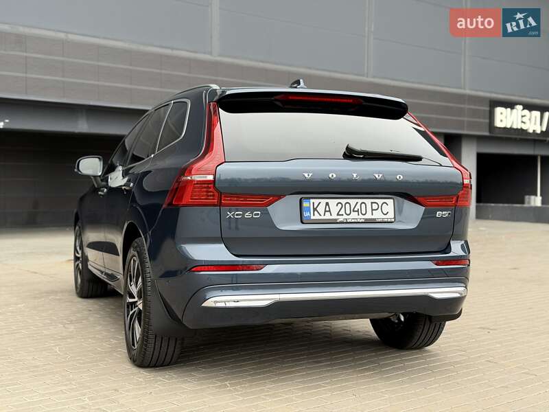 Внедорожник / Кроссовер Volvo XC60 2023 в Киеве