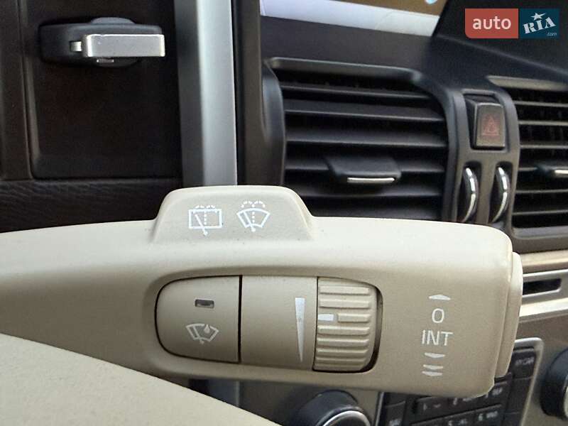 Внедорожник / Кроссовер Volvo XC60 2012 в Киеве