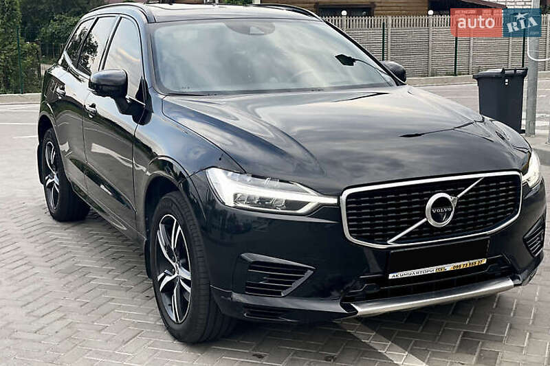 Внедорожник / Кроссовер Volvo XC60 2020 в Черновцах