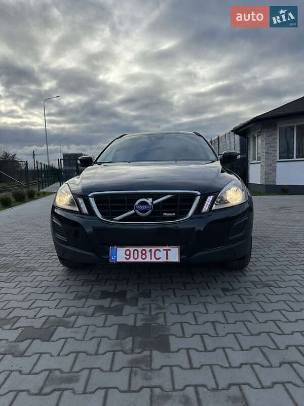 Volvo XC60 2011