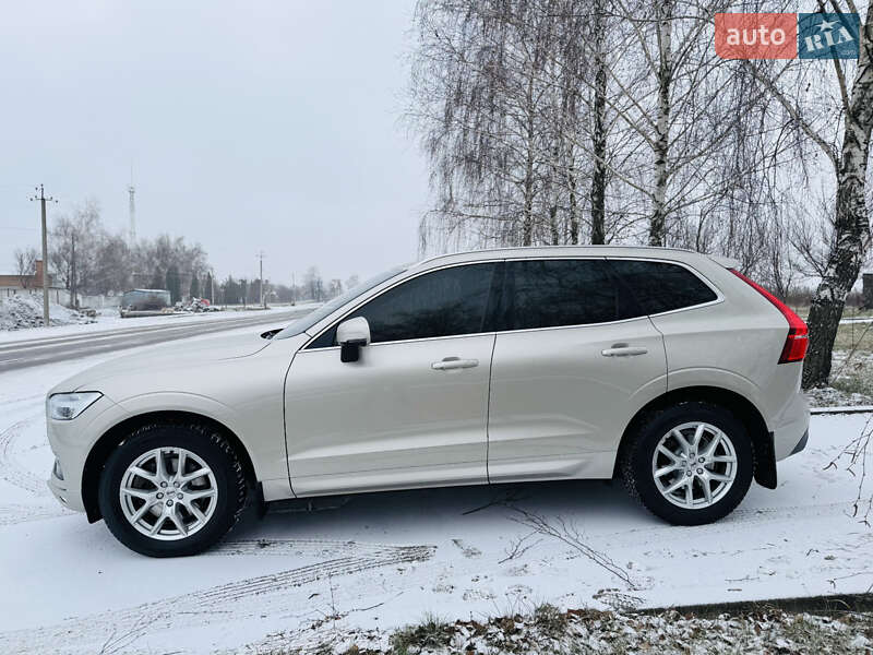 Внедорожник / Кроссовер Volvo XC60 2019 в Лохвице