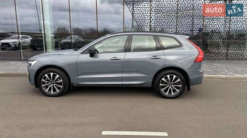 Внедорожник / Кроссовер Volvo XC60 2023 в Киеве