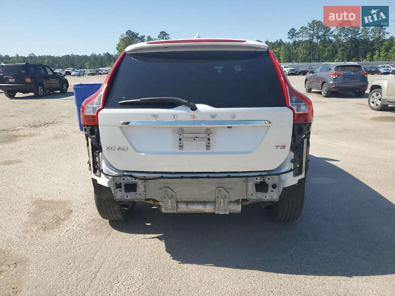 Внедорожник / Кроссовер Volvo XC60 2014 в Киеве