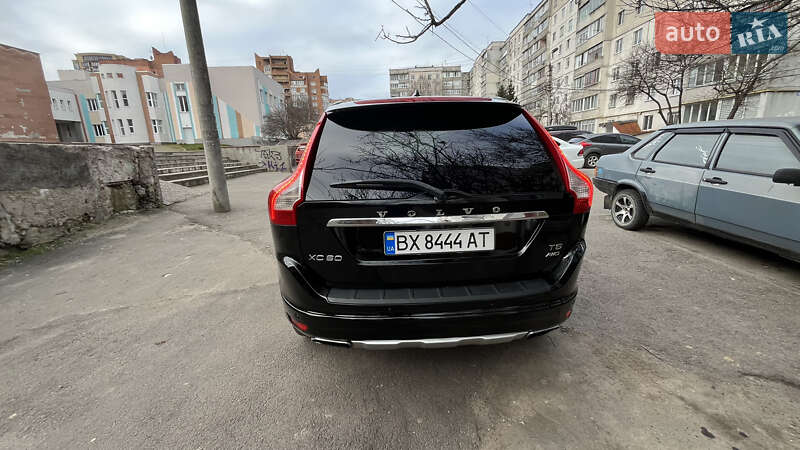 Позашляховик / Кросовер Volvo XC60 2011 в Хмельницькому