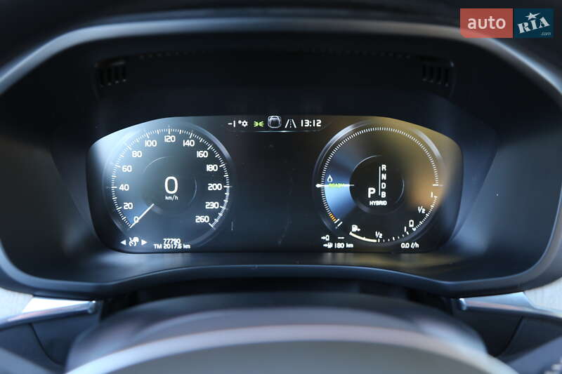 Внедорожник / Кроссовер Volvo XC60 2018 в Киеве фото 17 Внедорожник / Кроссовер Volvo XC60 2018 в Киеве