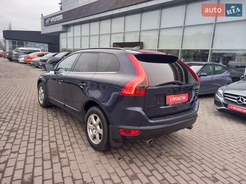 Позашляховик / Кросовер Volvo XC60 2011 в Полтаві фото 13 Позашляховик / Кросовер Volvo XC60 2011 в Полтаві