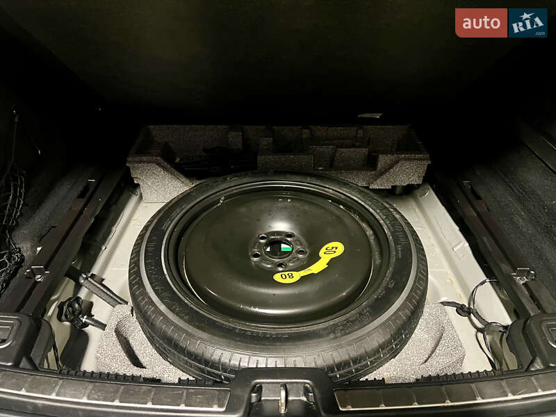 Внедорожник / Кроссовер Volvo XC60 2019 в Луцке