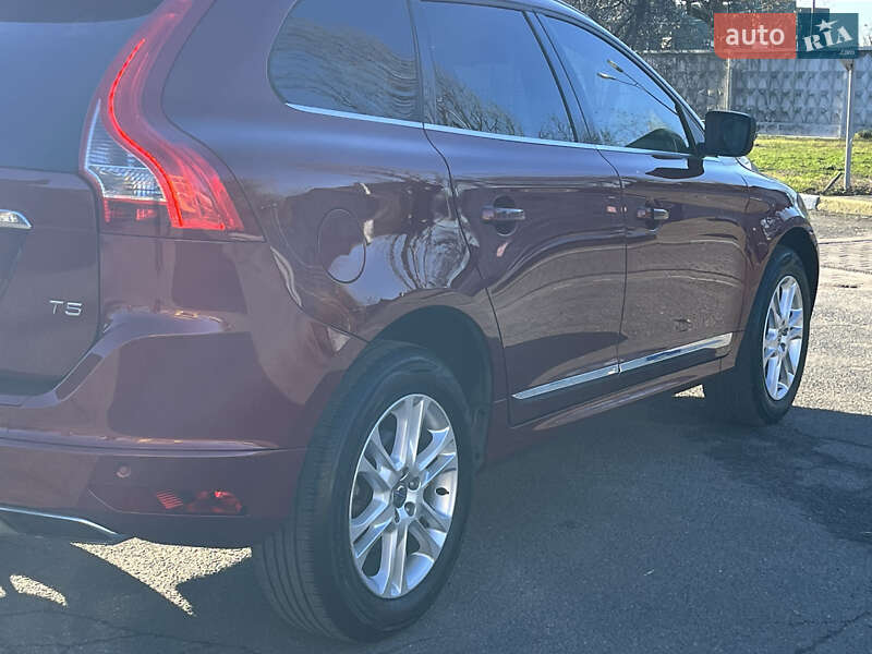 Внедорожник / Кроссовер Volvo XC60 2016 в Василькове