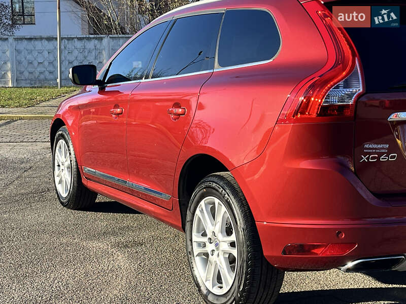 Внедорожник / Кроссовер Volvo XC60 2016 в Василькове