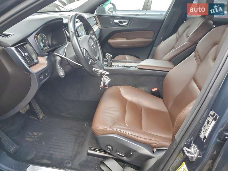 Позашляховик / Кросовер Volvo XC60 2021 в Хмельницькому
