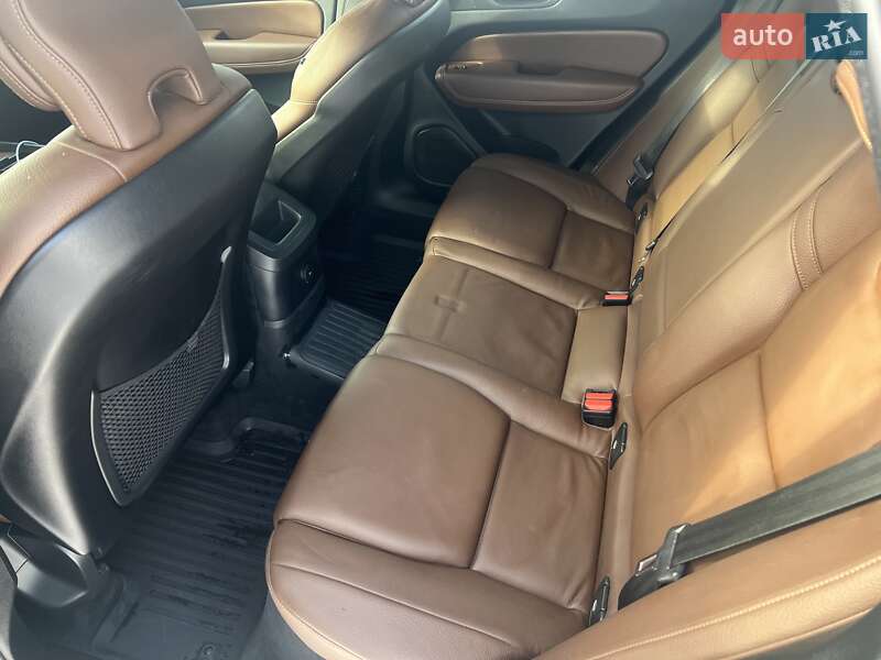 Внедорожник / Кроссовер Volvo XC60 2022 в Бершади