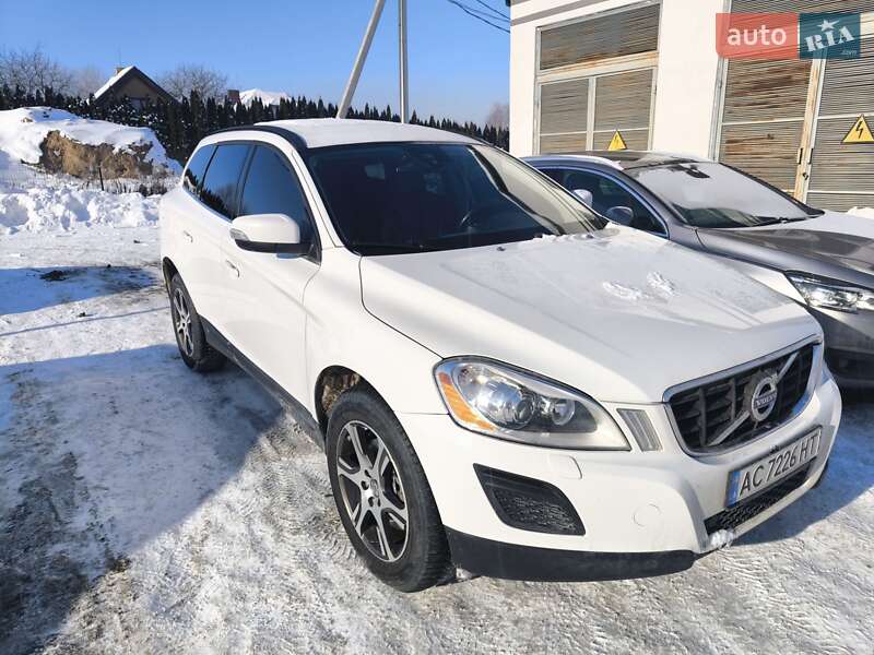 Внедорожник / Кроссовер Volvo XC60 2013 в Луцке фото 2 Внедорожник / Кроссовер Volvo XC60 2013 в Луцке