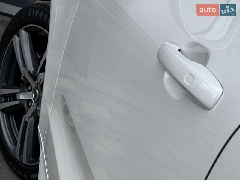 Внедорожник / Кроссовер Volvo XC60 2019 в Дрогобыче