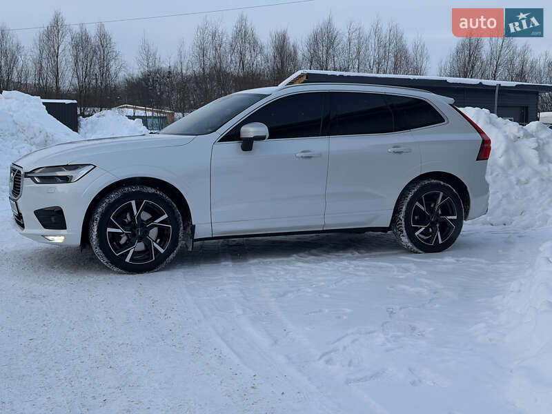 Внедорожник / Кроссовер Volvo XC60 2017 в Ровно