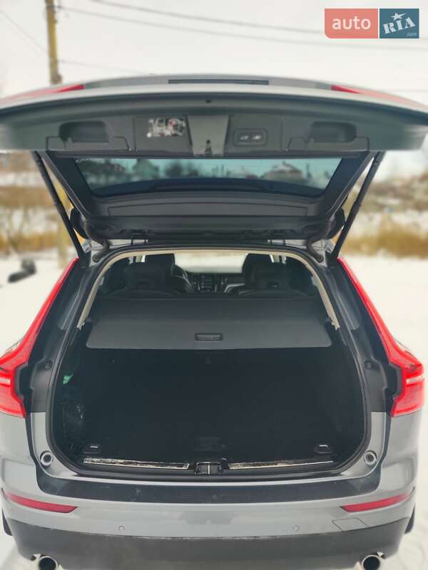 Внедорожник / Кроссовер Volvo XC60 2020 в Сумах