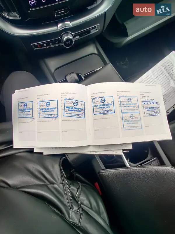 Внедорожник / Кроссовер Volvo XC60 2020 в Сумах документ