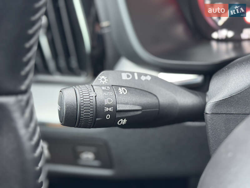 Внедорожник / Кроссовер Volvo XC60 2018 в Лопатине фото 36 Внедорожник / Кроссовер Volvo XC60 2018 в Лопатине