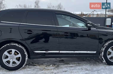 Внедорожник / Кроссовер Volvo XC60 2016 в Киеве