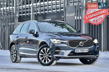 Внедорожник / Кроссовер Volvo XC60 2021 в Киеве