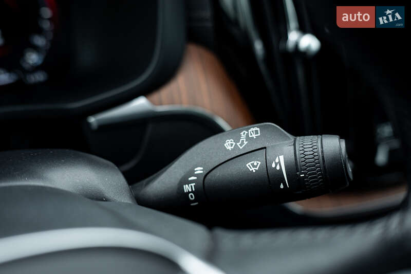 Внедорожник / Кроссовер Volvo XC60 2018 в Киеве фото 44 Внедорожник / Кроссовер Volvo XC60 2018 в Киеве