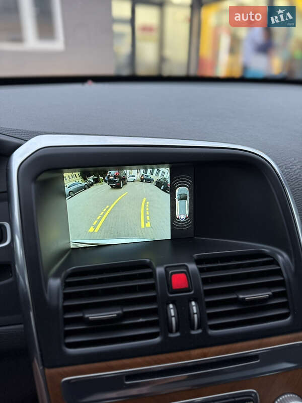 Внедорожник / Кроссовер Volvo XC60 2016 в Львове