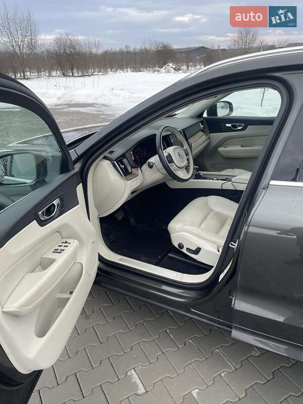 Внедорожник / Кроссовер Volvo XC60 2020 в Ивано-Франковске фото 10 Внедорожник / Кроссовер Volvo XC60 2020 в Ивано-Франковске