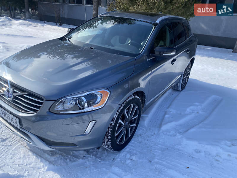 Внедорожник / Кроссовер Volvo XC60 2016 в Ровно