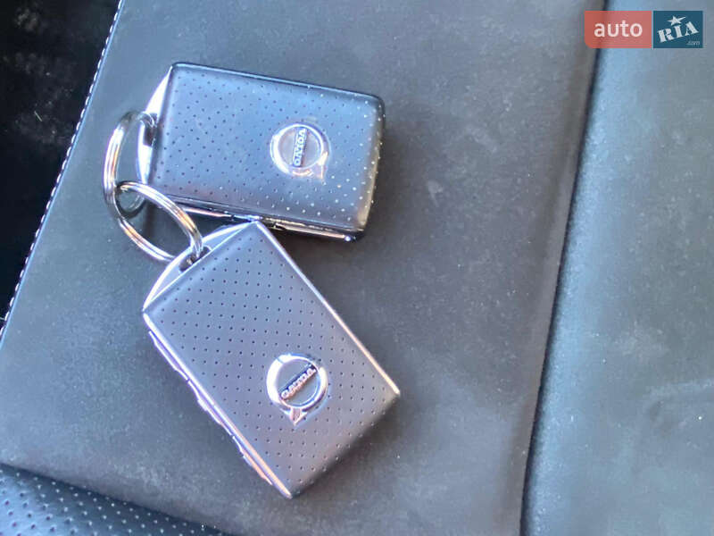 Внедорожник / Кроссовер Volvo XC60 2018 в Ровно