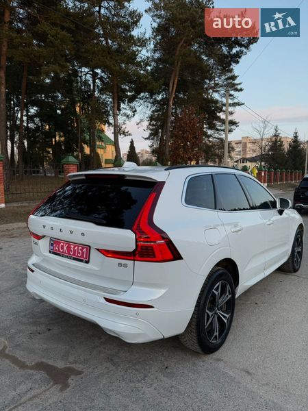 Позашляховик / Кросовер Volvo XC60 2021 в Новояворівську