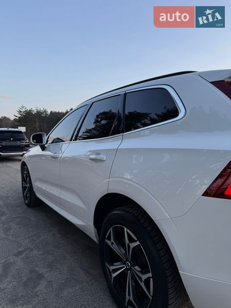 Позашляховик / Кросовер Volvo XC60 2021 в Новояворівську