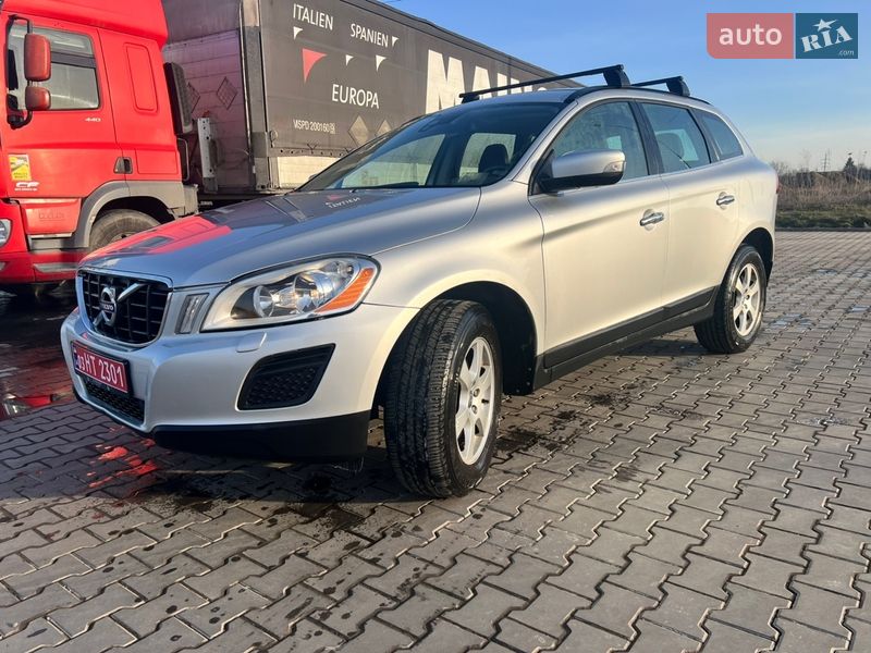 Позашляховик / Кросовер Volvo XC60 2010 в Луцьку