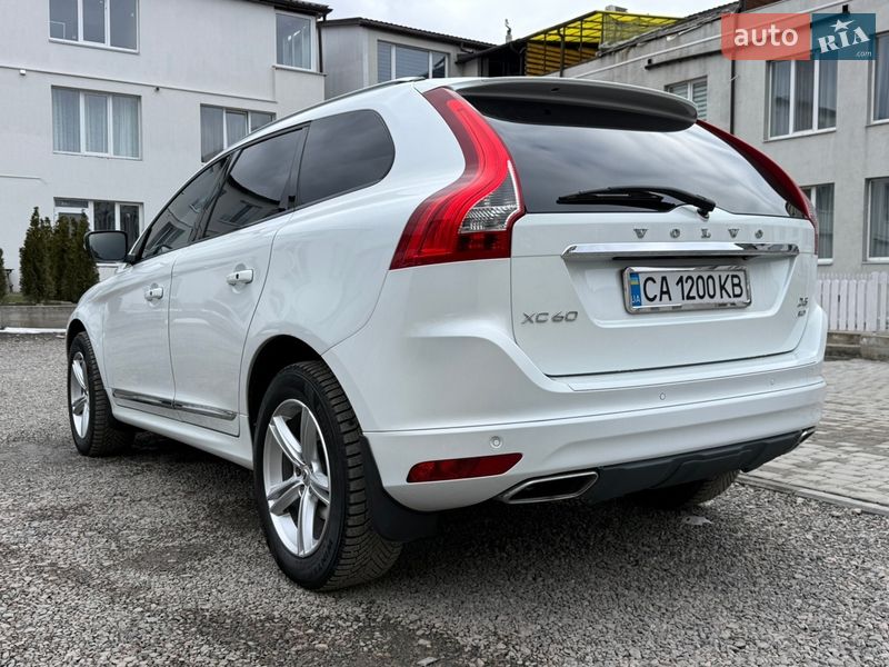 Внедорожник / Кроссовер Volvo XC60 2015 в Черкассах