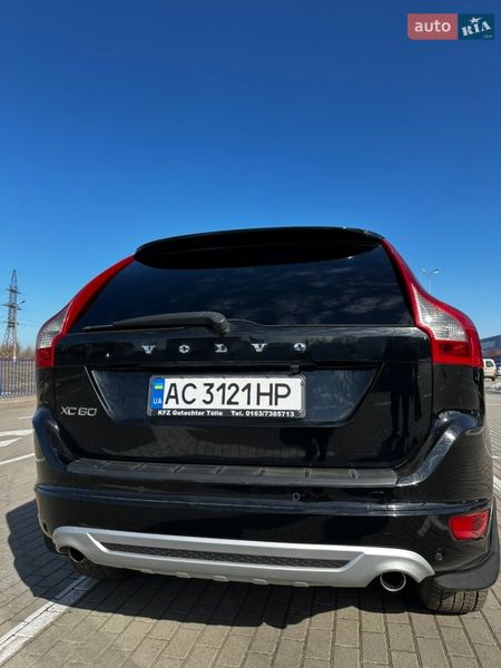 Внедорожник / Кроссовер Volvo XC60 2010 в Нововолынске