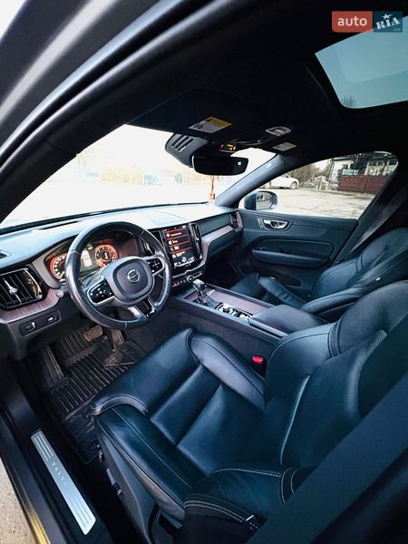 Внедорожник / Кроссовер Volvo XC60 2018 в Днепре