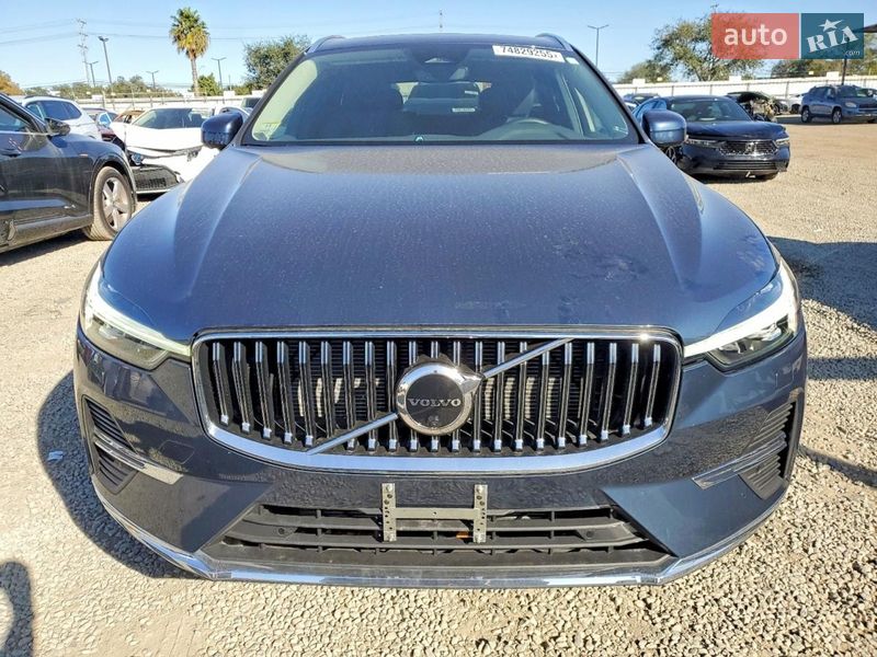 Внедорожник / Кроссовер Volvo XC60 2023 в Львове